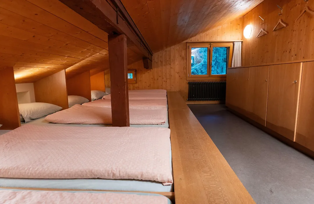 Grindelwald Youth Hostel-1