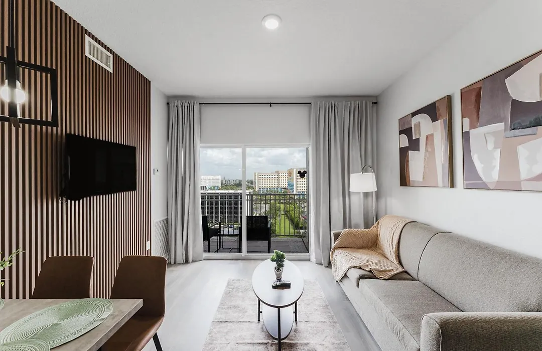 Cozy Apartment At The Point-1