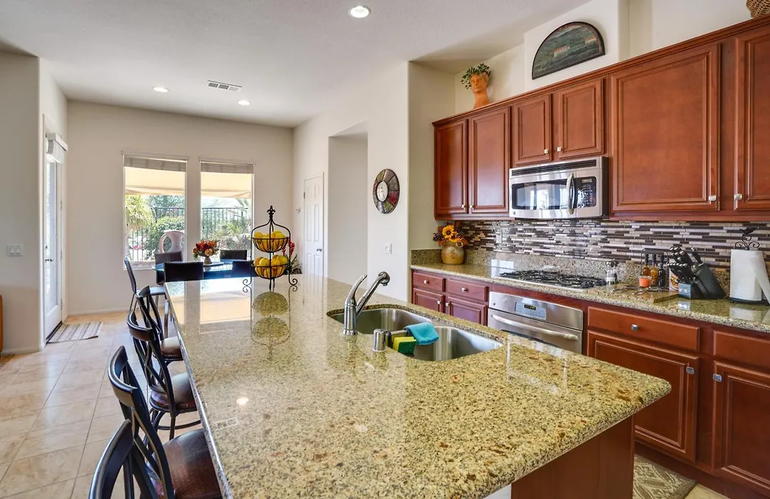 Mtn Views & Resort Perks: Palm Desert Escape!-1