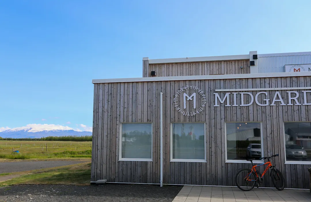 Midgard Base Camp-1