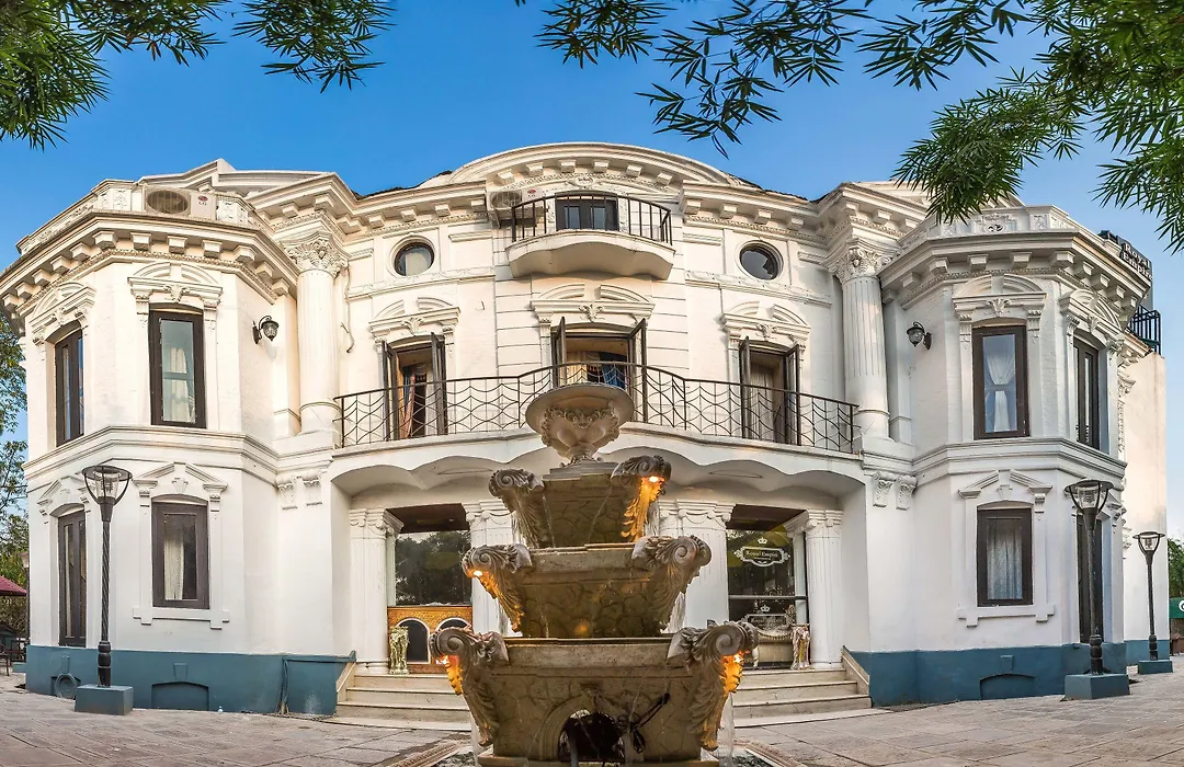 Royal Empire Boutique Hotel-1
