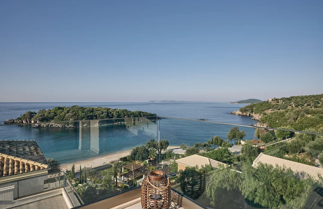 Prima Vista Beachfront Boutique Hotel-1