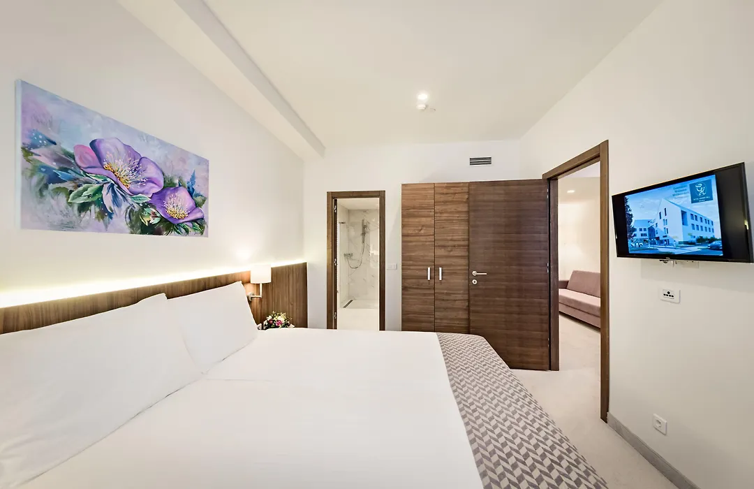 Hotel Garden Hill-1
