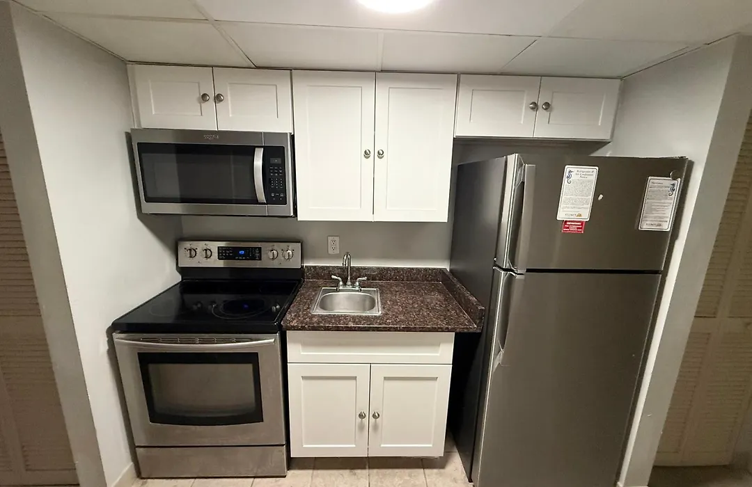 Great 2-Br Direct Oceanfront Condo Near Boardwalk At Camelot By Sea-1