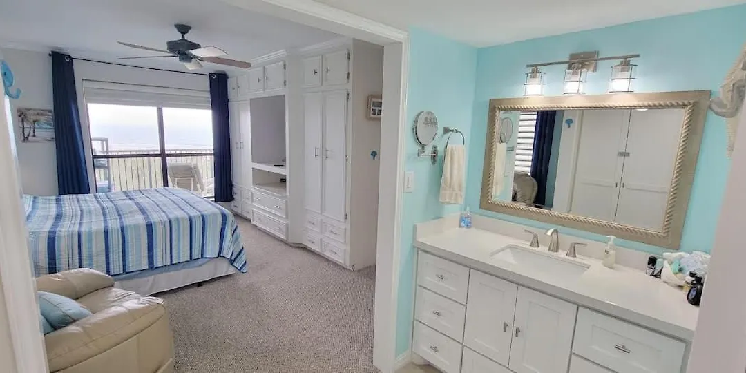 Top Floor Ultimate Beachfront Luxury Remodeled-1