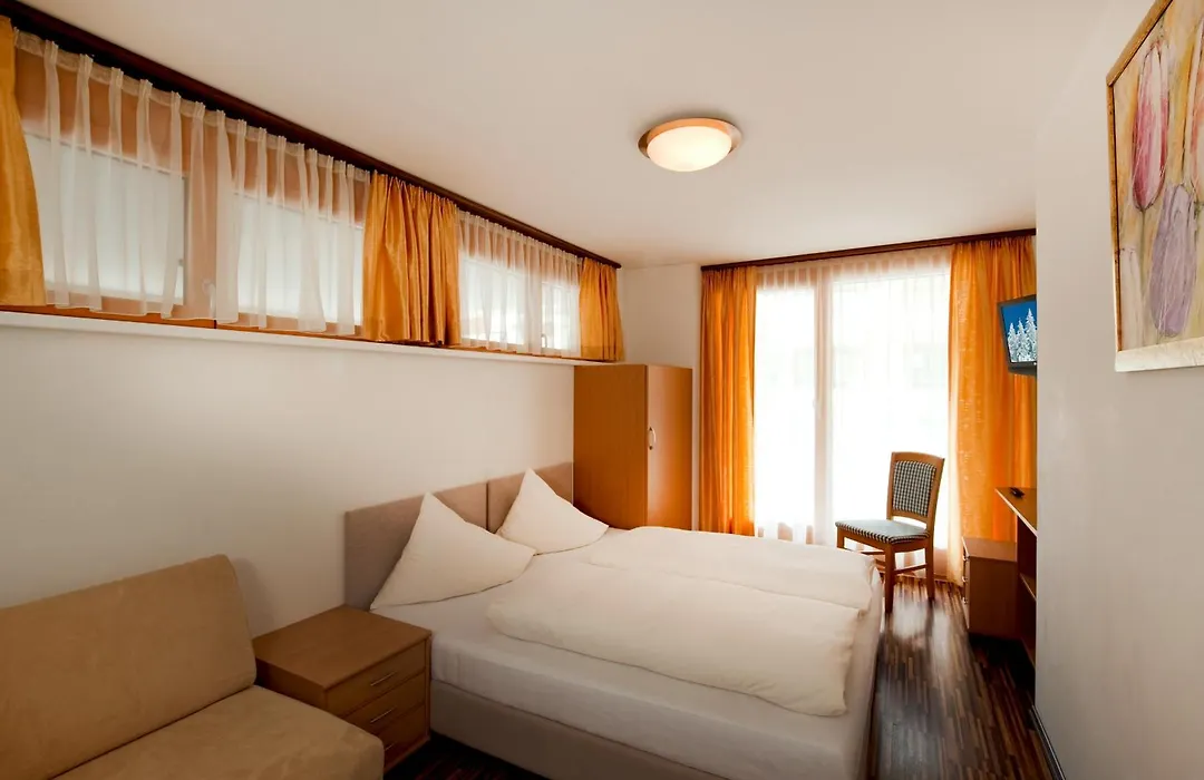 Hotel Lasalt-1