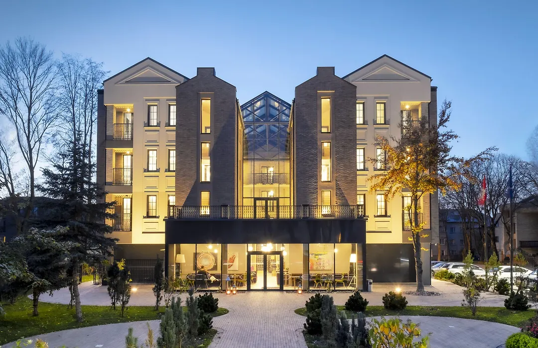 Amsterdam Plaza Hotel & Spa-1