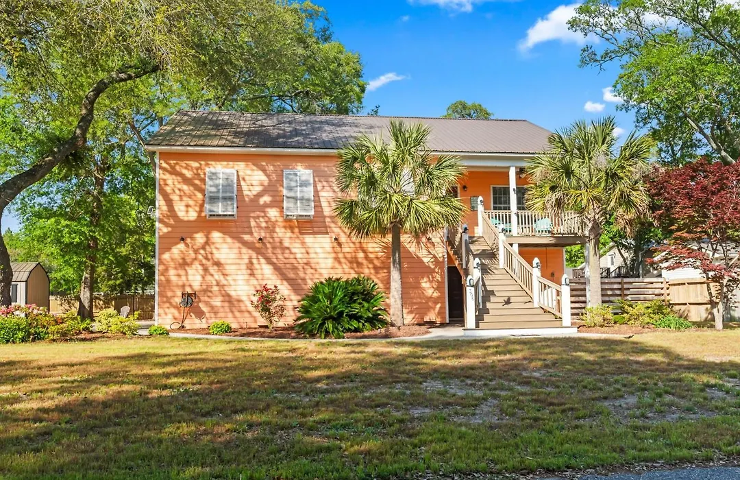 Stunning Beach Cottage! Hot Tub&Pet Friendly! Sleeps 6!-1