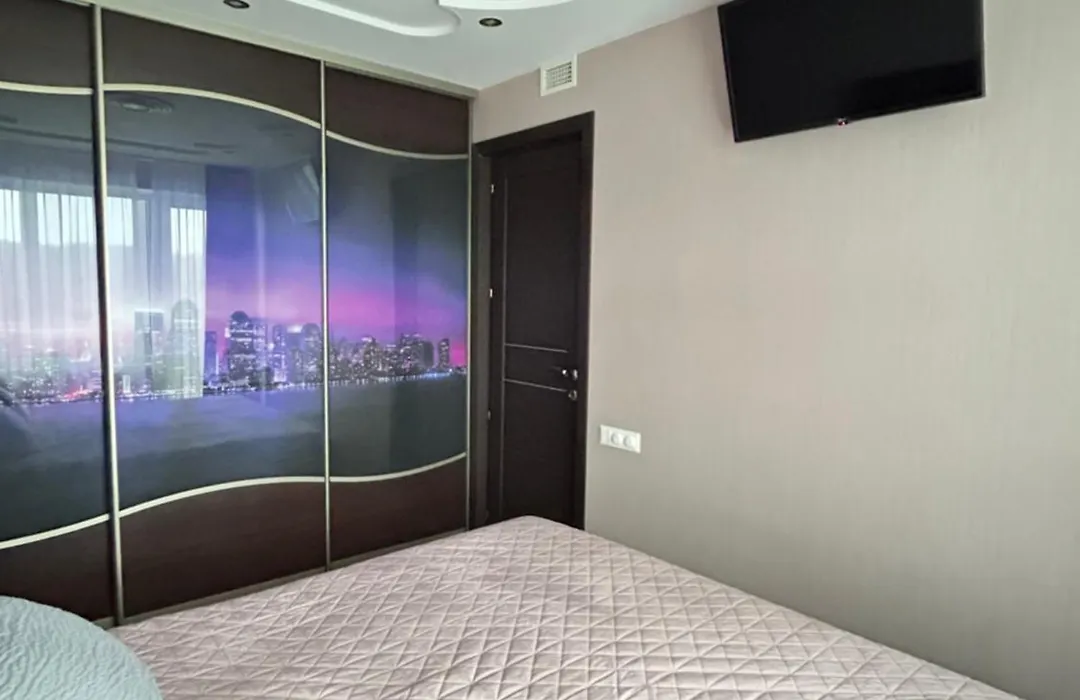 Good J&I Apartment-1