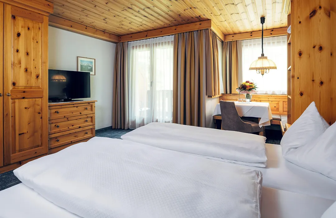Wellnesshotel Engadin-1