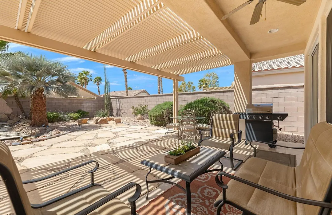 Palm Desert Ca Sun City Home Golf Pools Rec-1