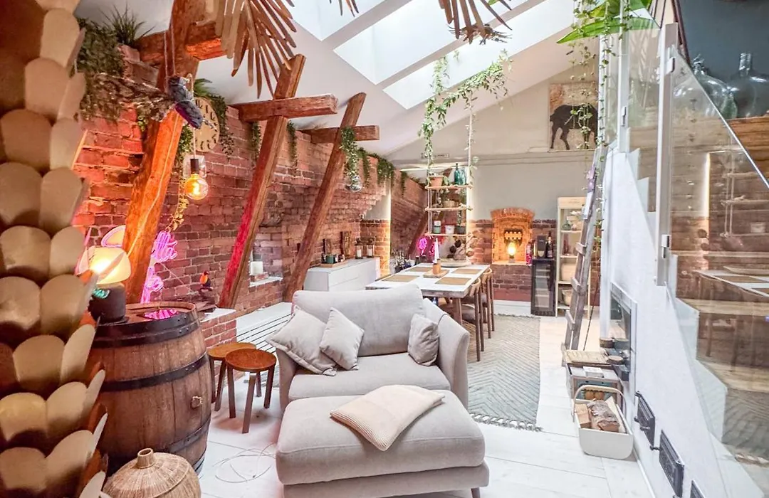 Skatta Secret Penthouse-1