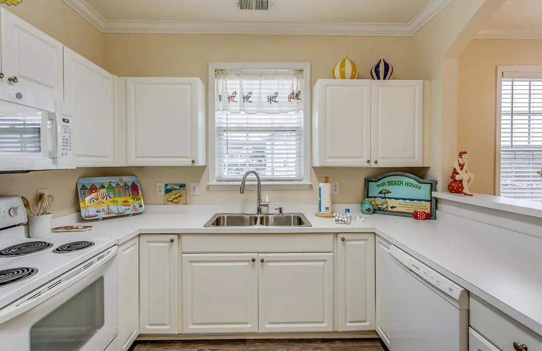 Golf And Relax! Resort-Style Condo In Myrtle Beach-1