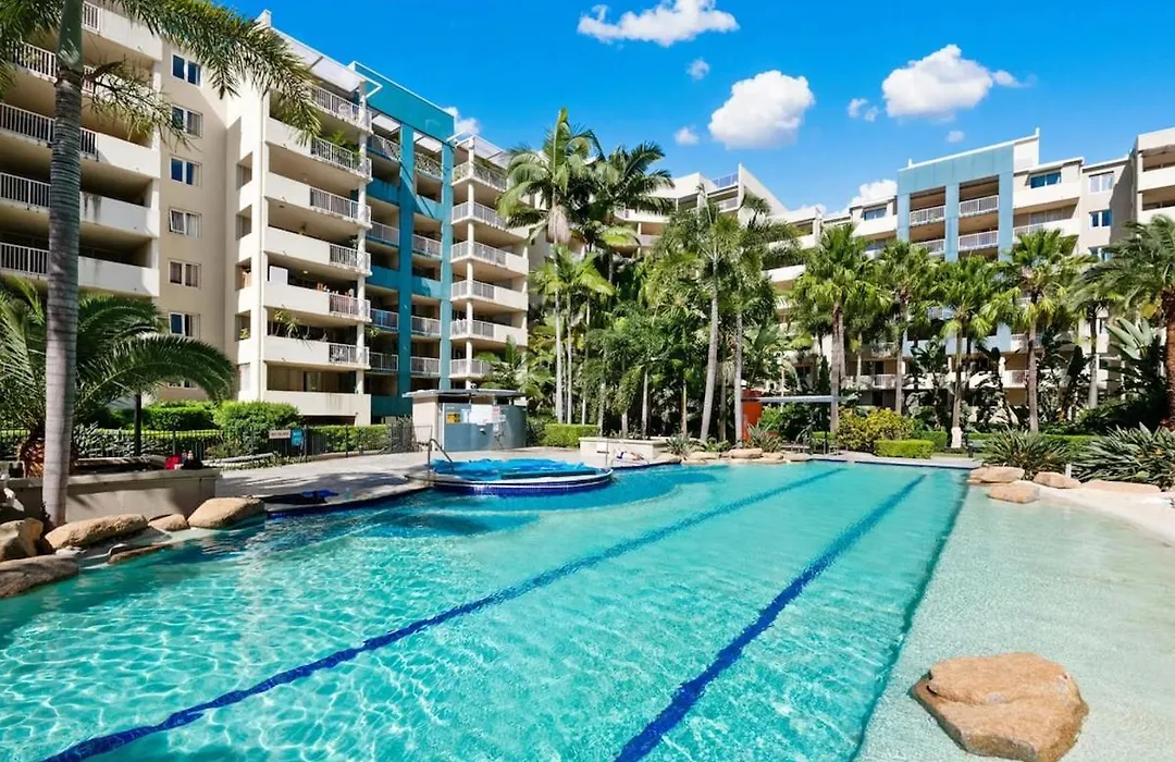 City Oasis - Free Parking Gym Beach Pool - Sleep 6-1