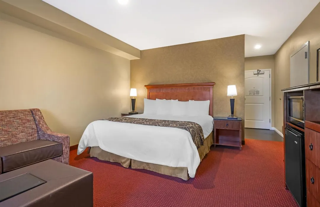 Best Western Plus Canyon Pines-1
