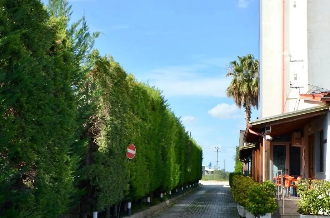 Hotel Bardhi-1