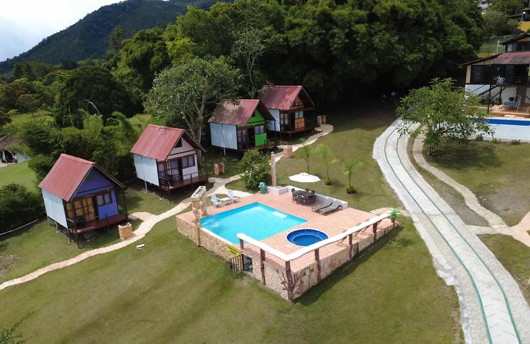 Casa Horizonte | Piscina, Zona Social, Vista Lago-1