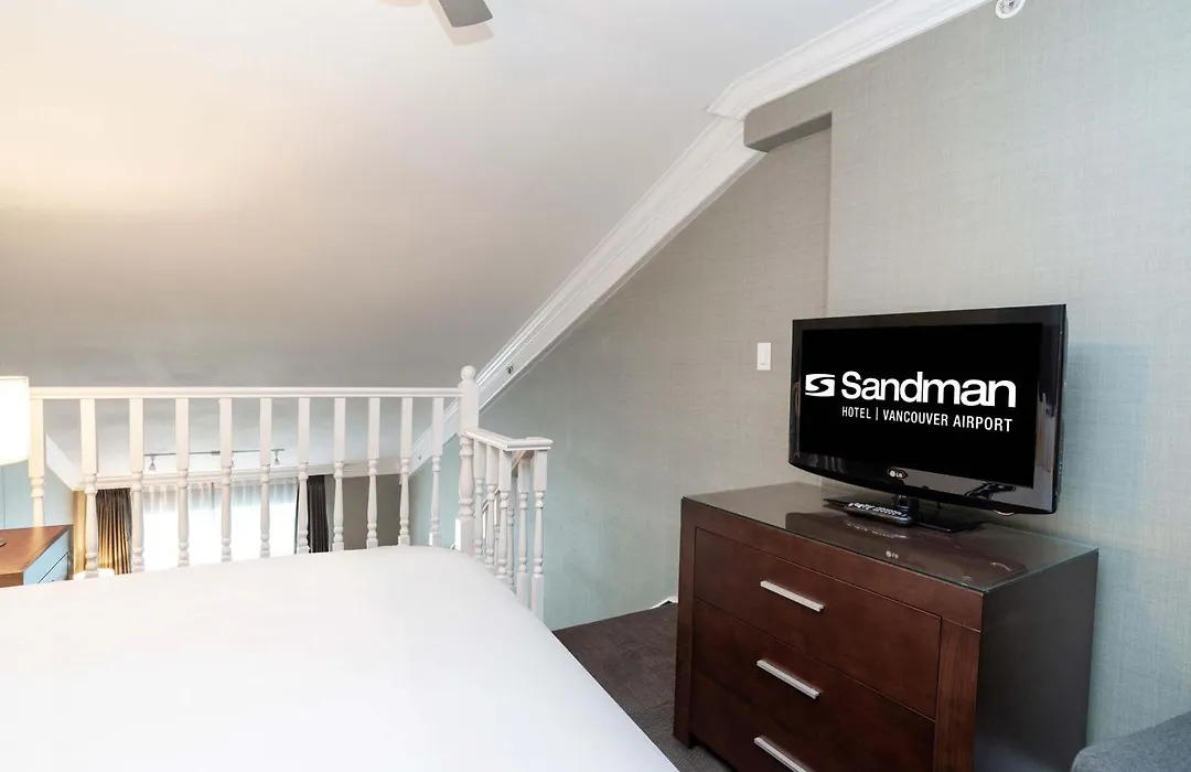 Sandman Hotel & Suites Vancouver Airport-1