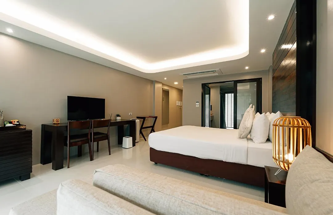 The Bihai Hua Hin-1