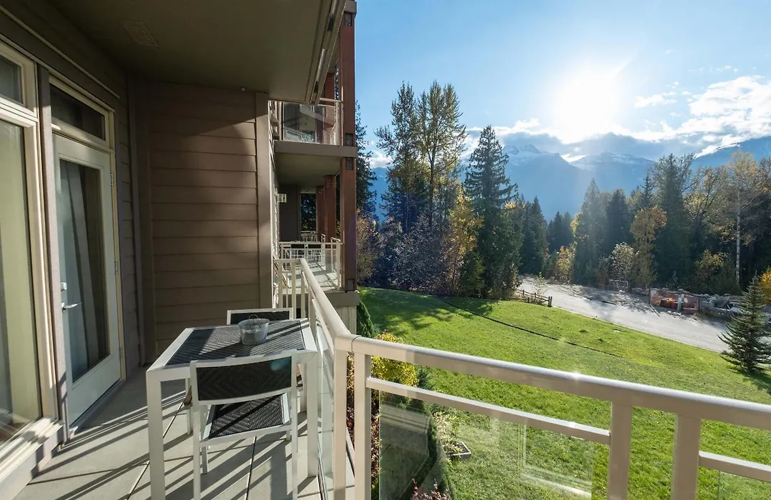 Sutton Place Hotel Revelstoke Mountain Resort-1