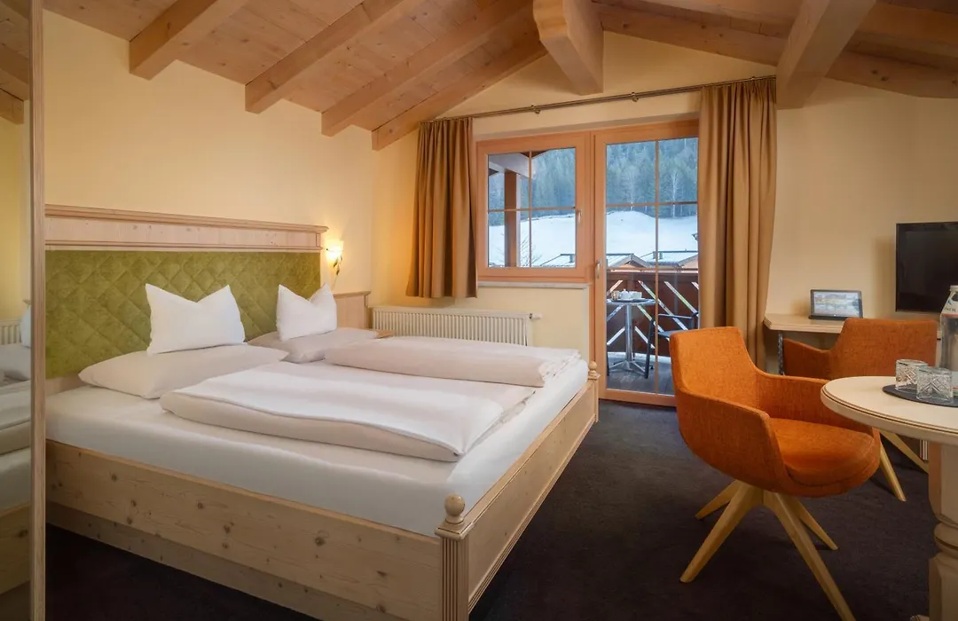 Hotel Vitaloase zu den drei Brüdern-1