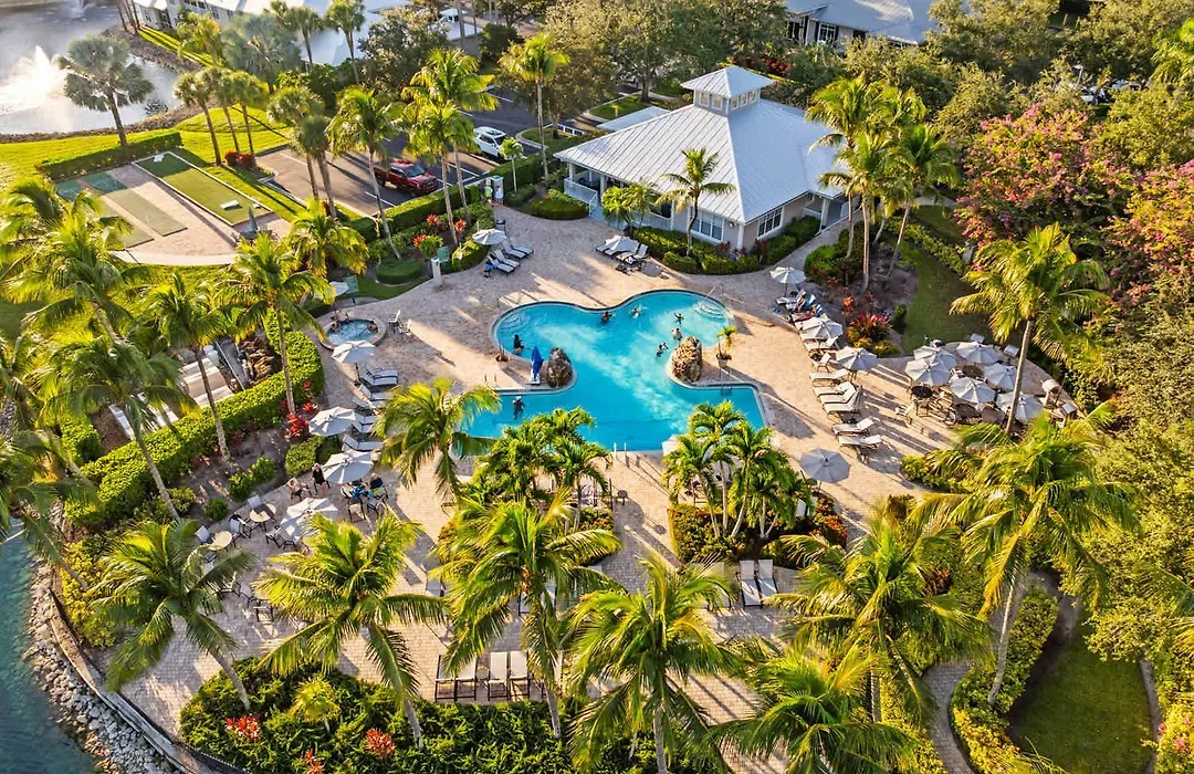 Asiago Vacation Rental At Lely Resort - Newly Furnished 2 Bedroom Condo With Beautiful Lake And Golf Views! Spacious Retreat With Private Lanai Plus Access To Resort Pool Hot Tub And Gym-1