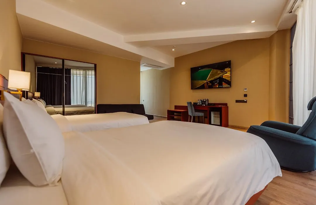 Litz Resort-1