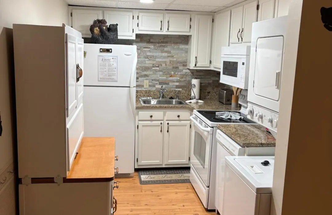 River Place Condos #605 2Bd-1