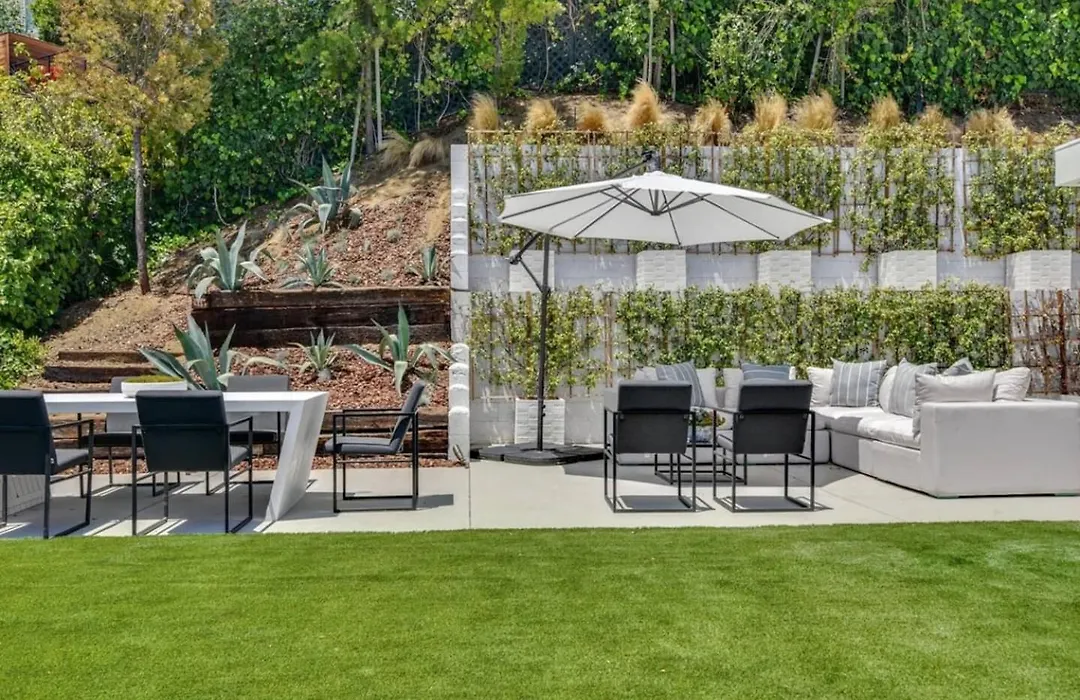 Vista Modern-1