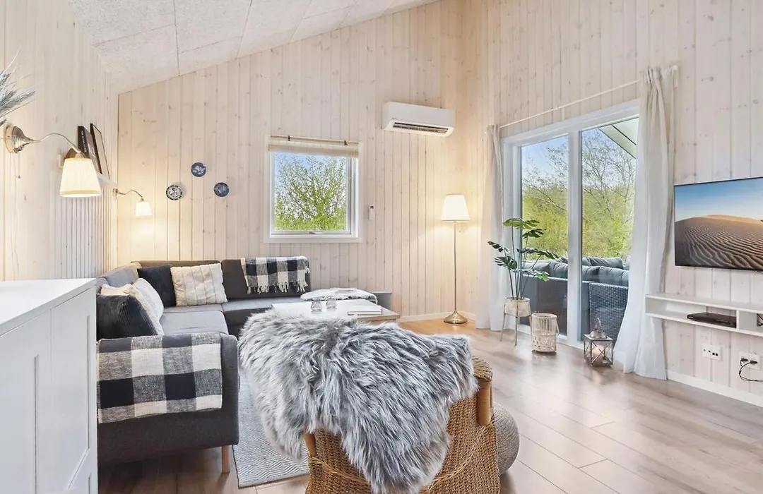 Holiday Home Hasten - 600M From The Sea By Interhome-1
