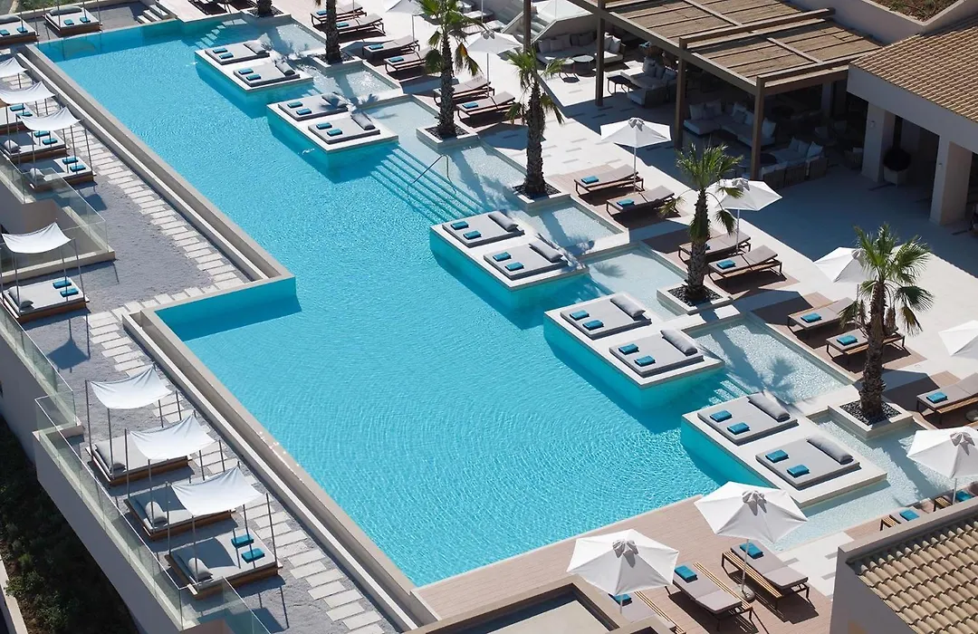 Oros Luxury Beach Resort-1