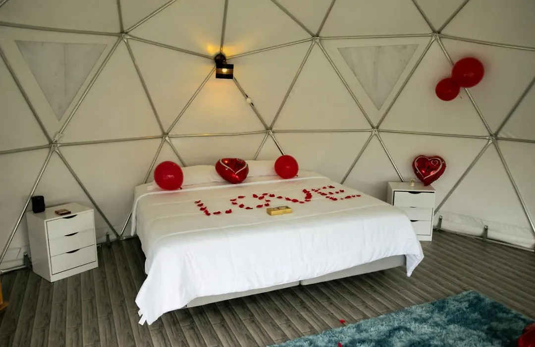 Paraiso Tropical Glamping-1