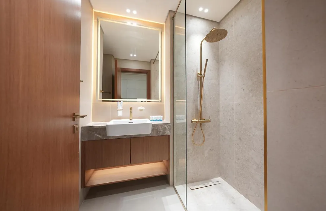 Premium Stay At High-Floor Trillionaire Studio-1