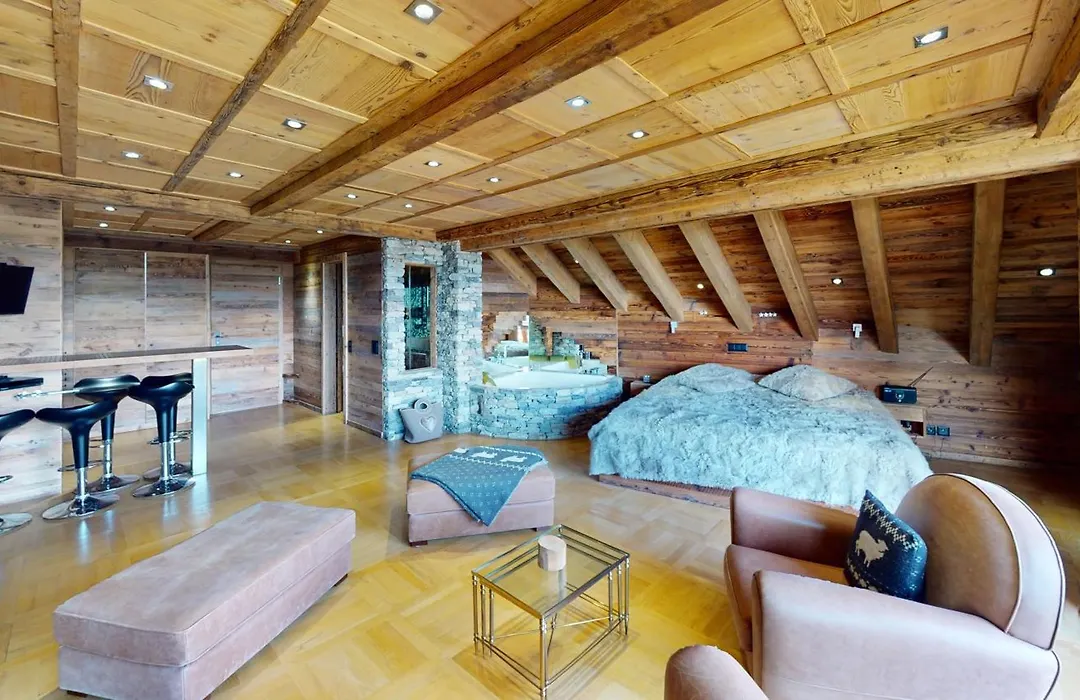 Studio with Private Jacuzzi - Stunning Swiss Alps Views - RPO31-62-1