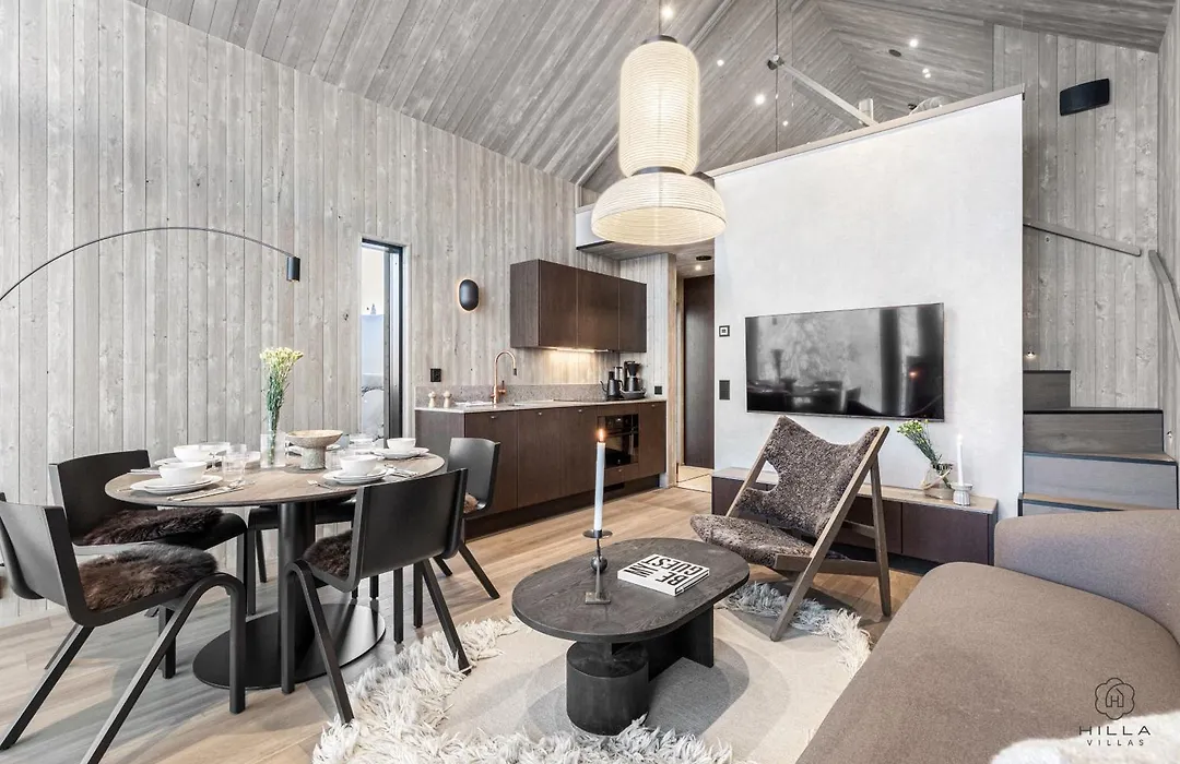 North Suite Sky 18B By Hilla Villas-1