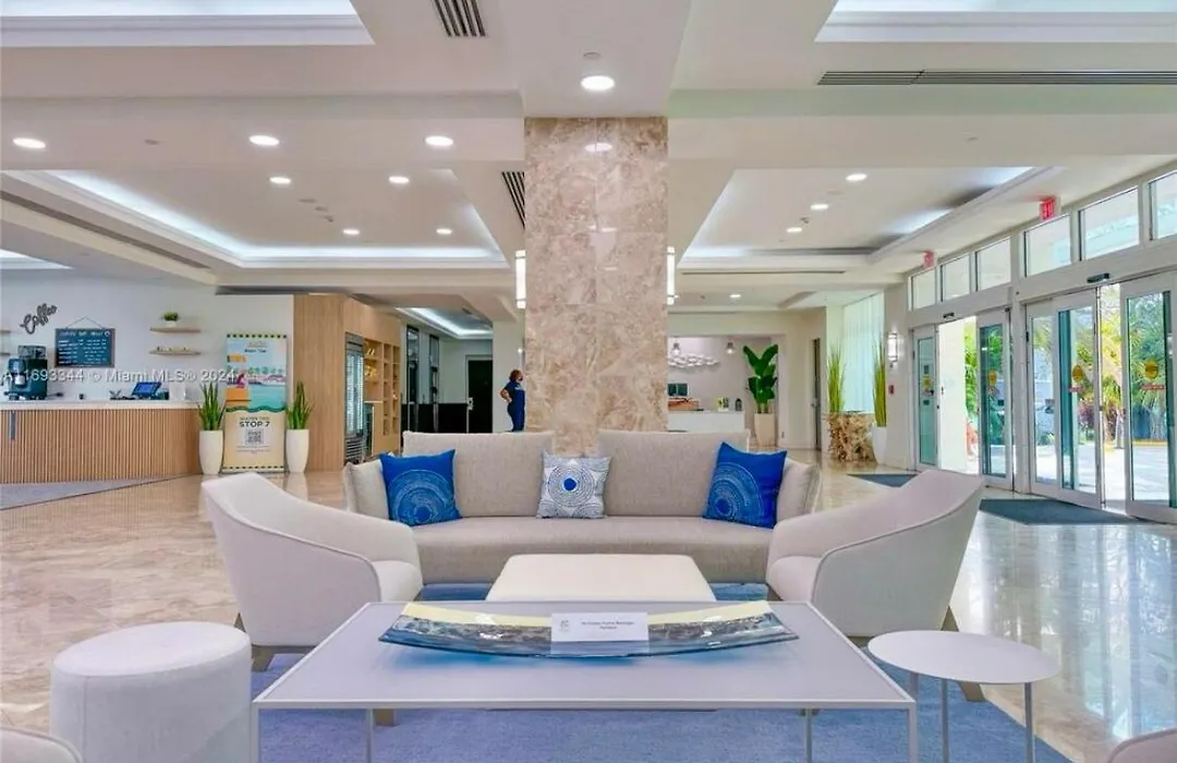 Condo, Breathtaking Water Views, King Suite, Hilton Property-1
