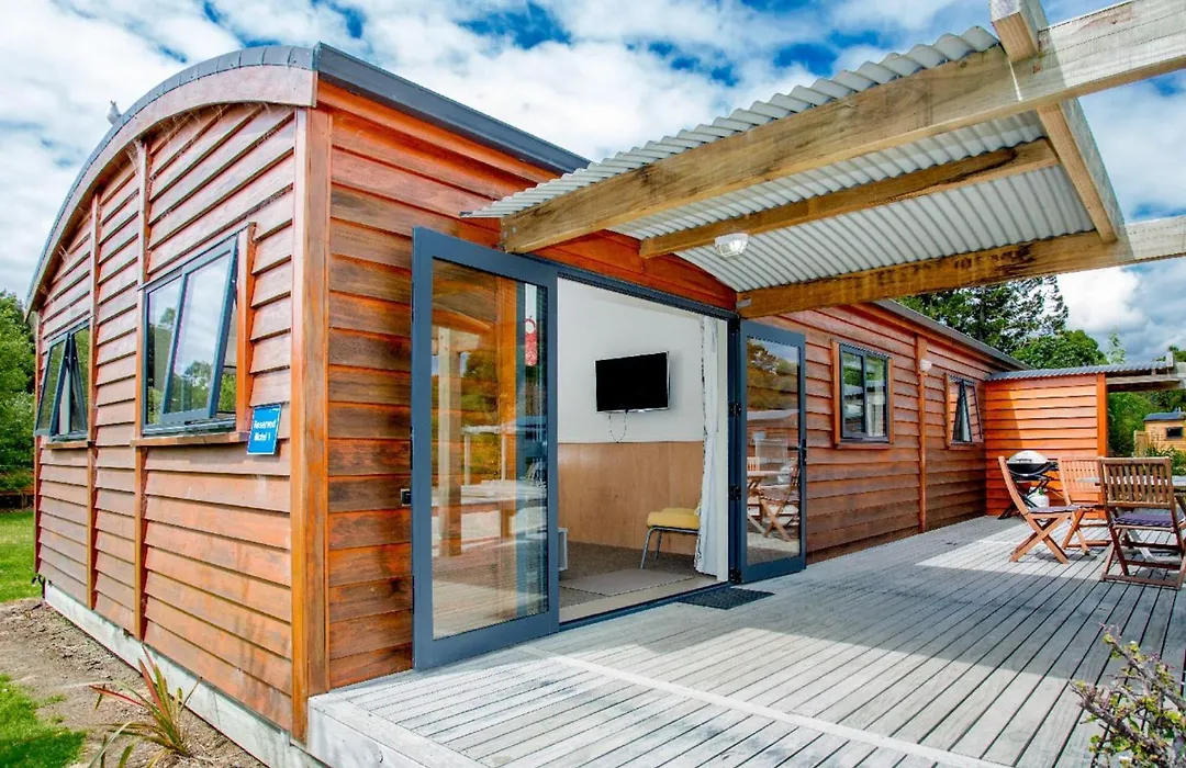 Hot Water Beach TOP 10 Holiday Park-1