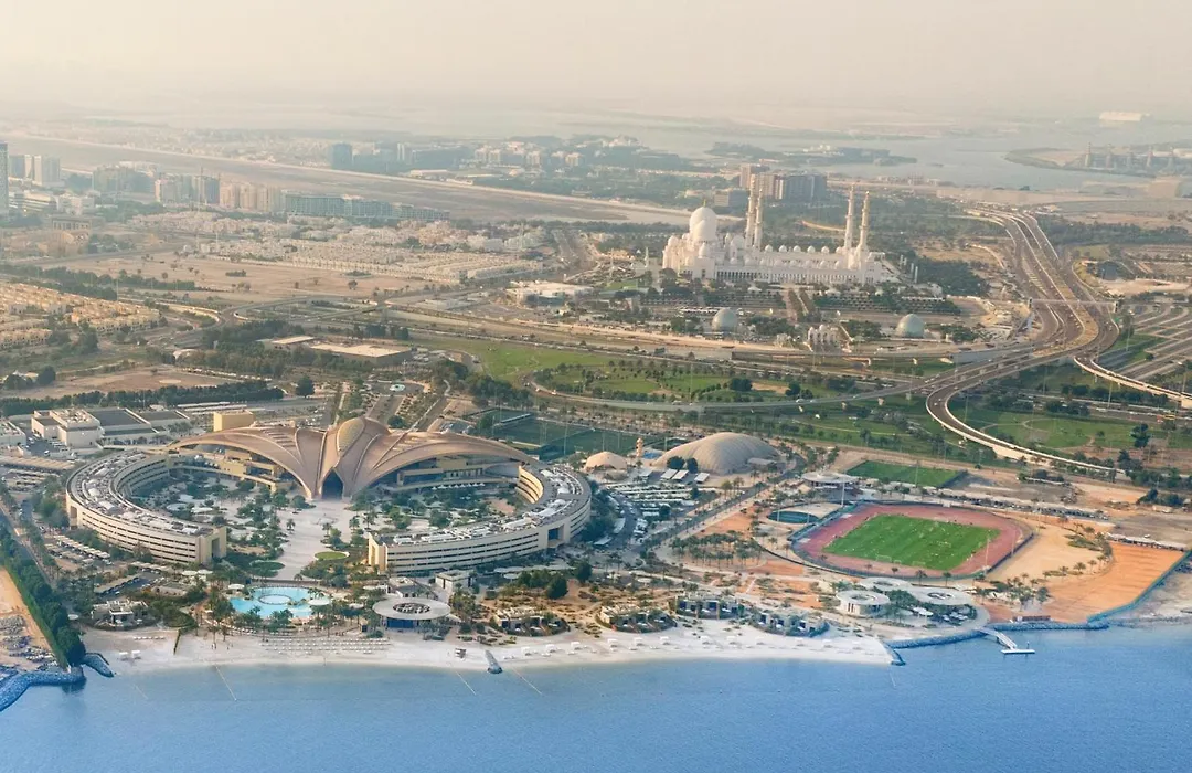 Erth Abu Dhabi Hotel-1