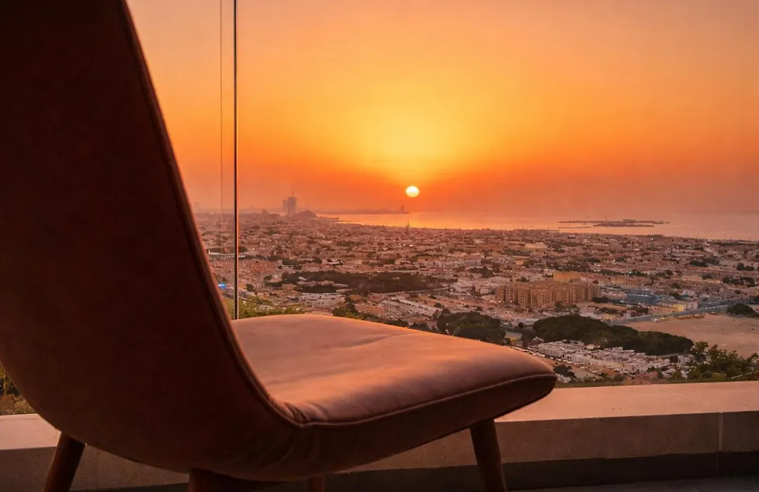Damac Maison Aykon City C 3 Bedrooms Walk To Metro Sleeps 8-1