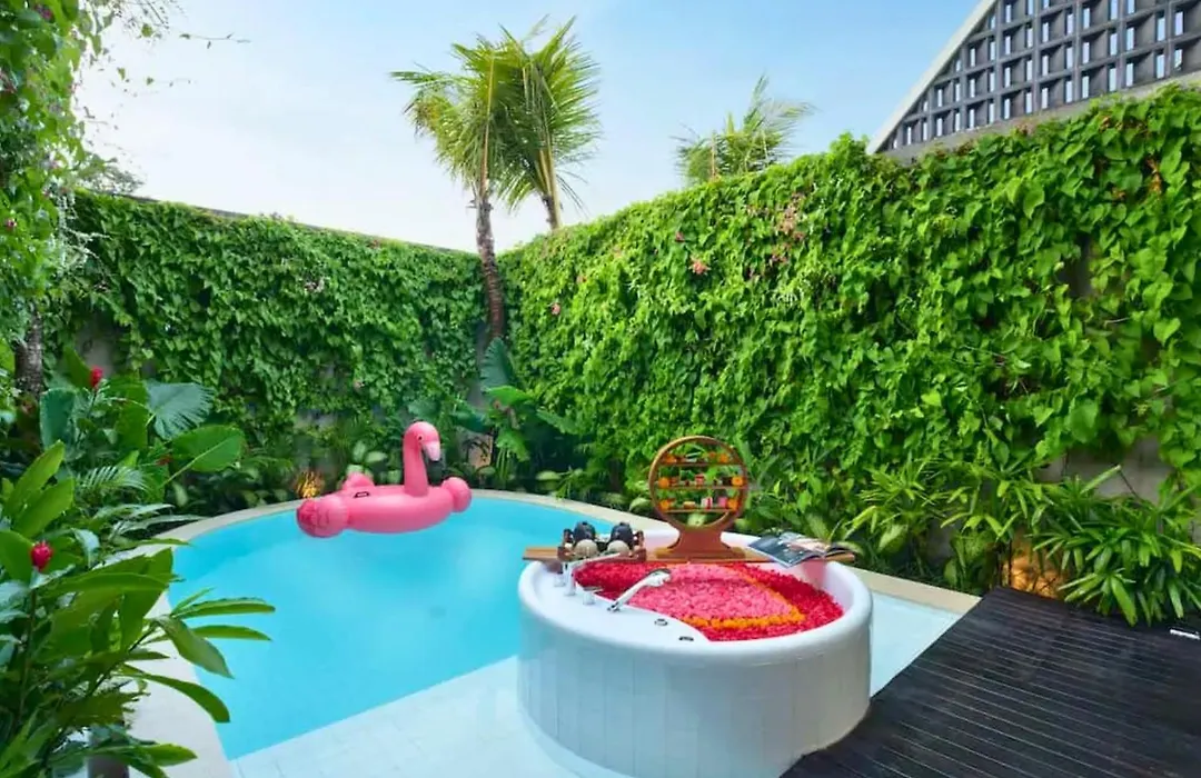 Floria Comfortable 1 Bedroom Loft Pool Villa With Jacuzzi-1
