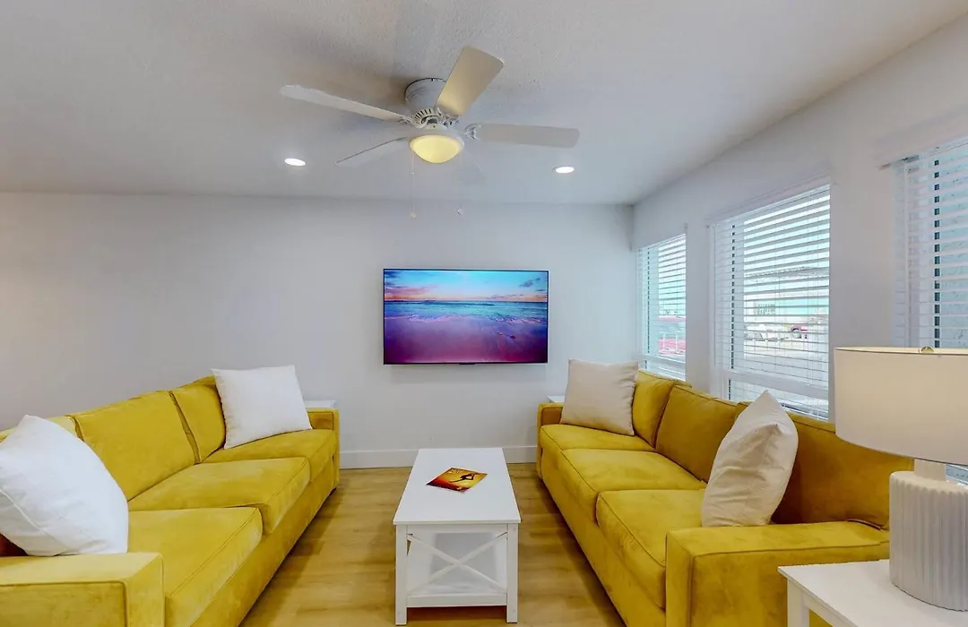 317-Suite - Madeira Beach Yacht Club-1