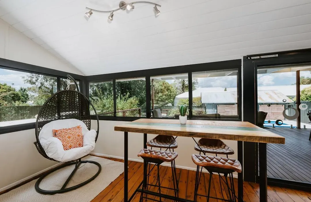 Ironbark Oasis - Serene Poolside Haven By Mudgee Cbd-1