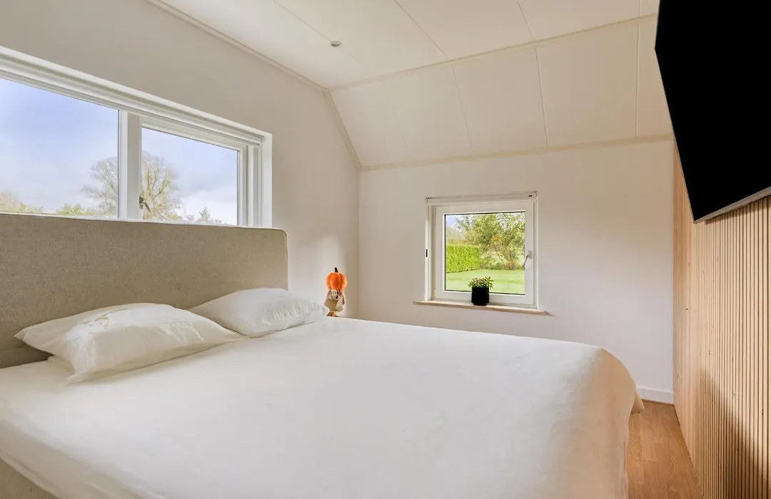 Boelenslaan - Entire House With Modern Bathtop-1
