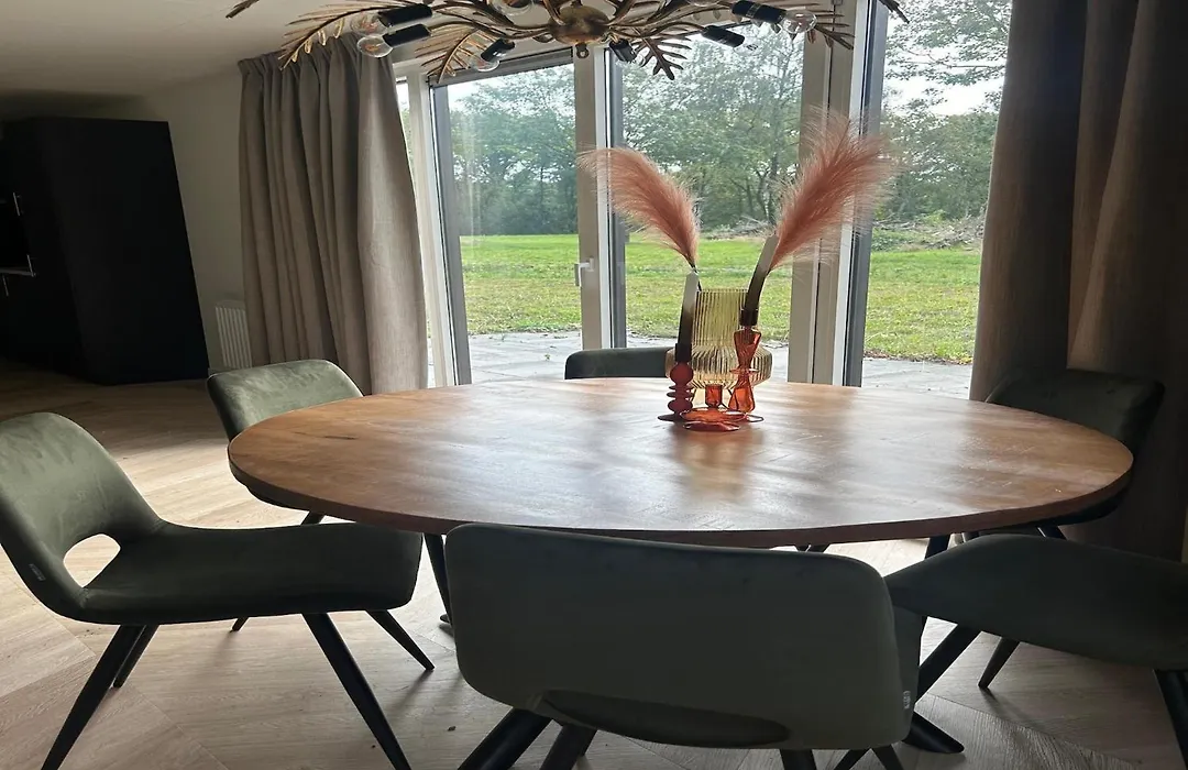 Elegant Holiday Home For 12 Guest,Ulicoten-1