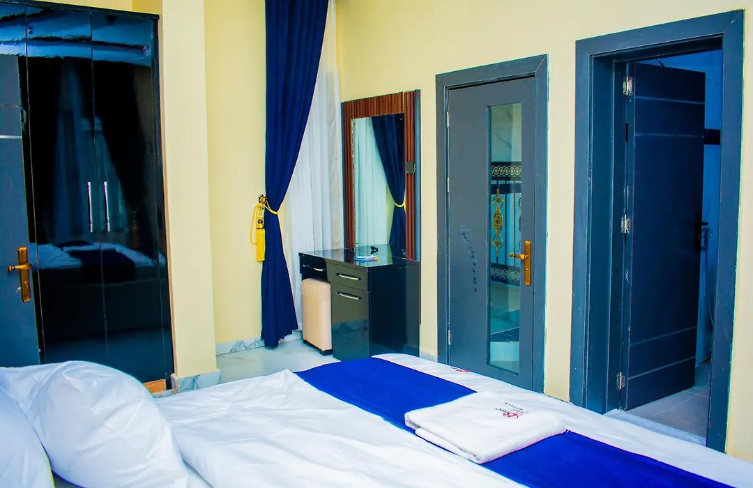 Blue Pair Signature Hotel And Suites-1