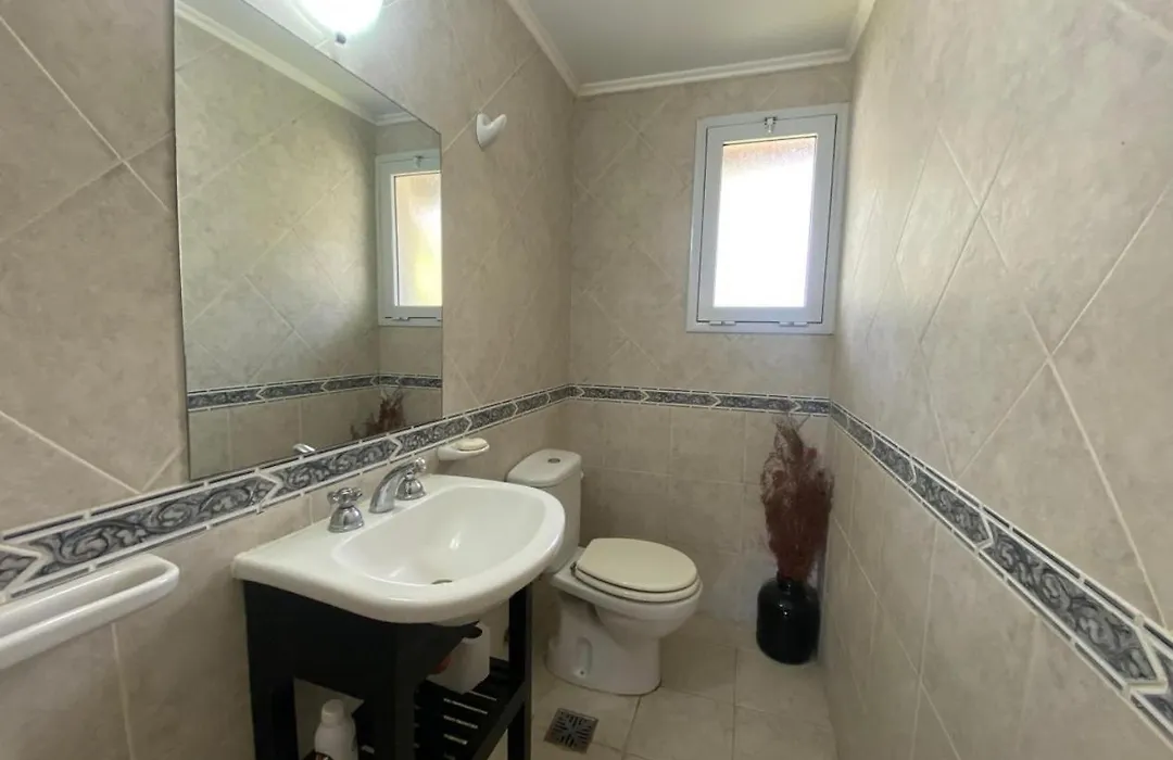Hermosa Casa En Pinamar Norte, 3 Cuadras De La Playa-1