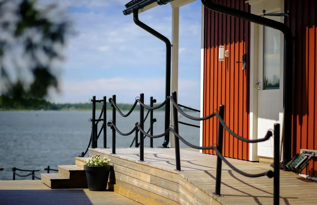 Bergoe Havsudden - Cottage "Richard" With Seaview & Sauna-1