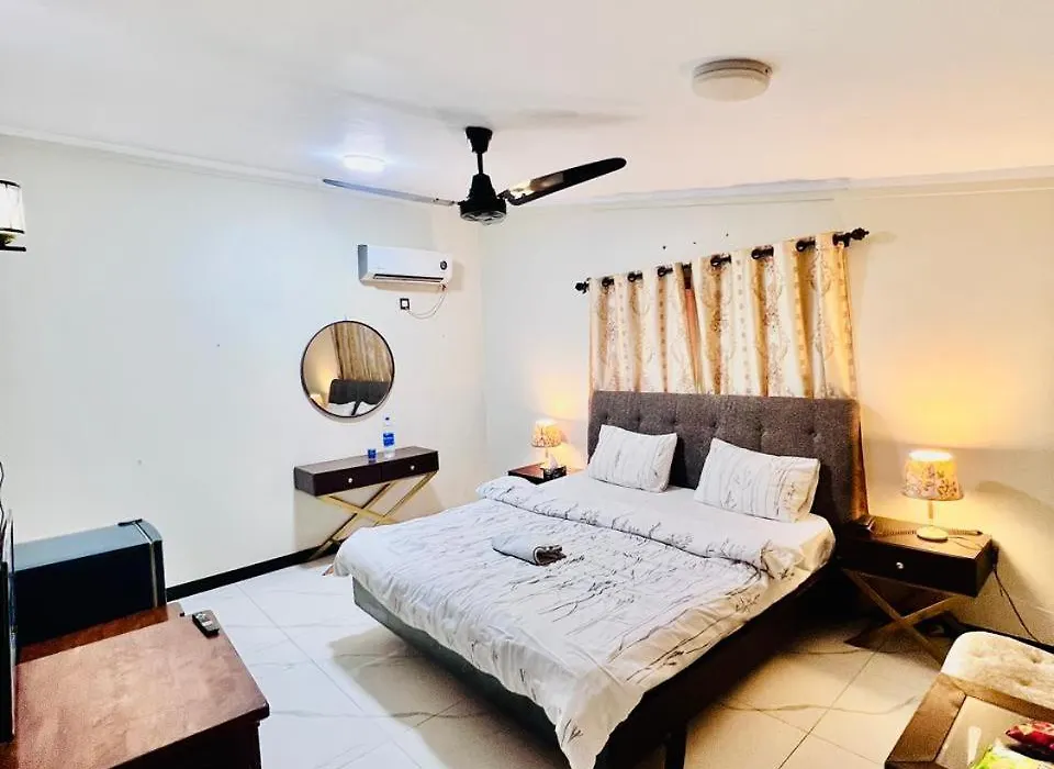 Waves Guest House Clifton Khi-1