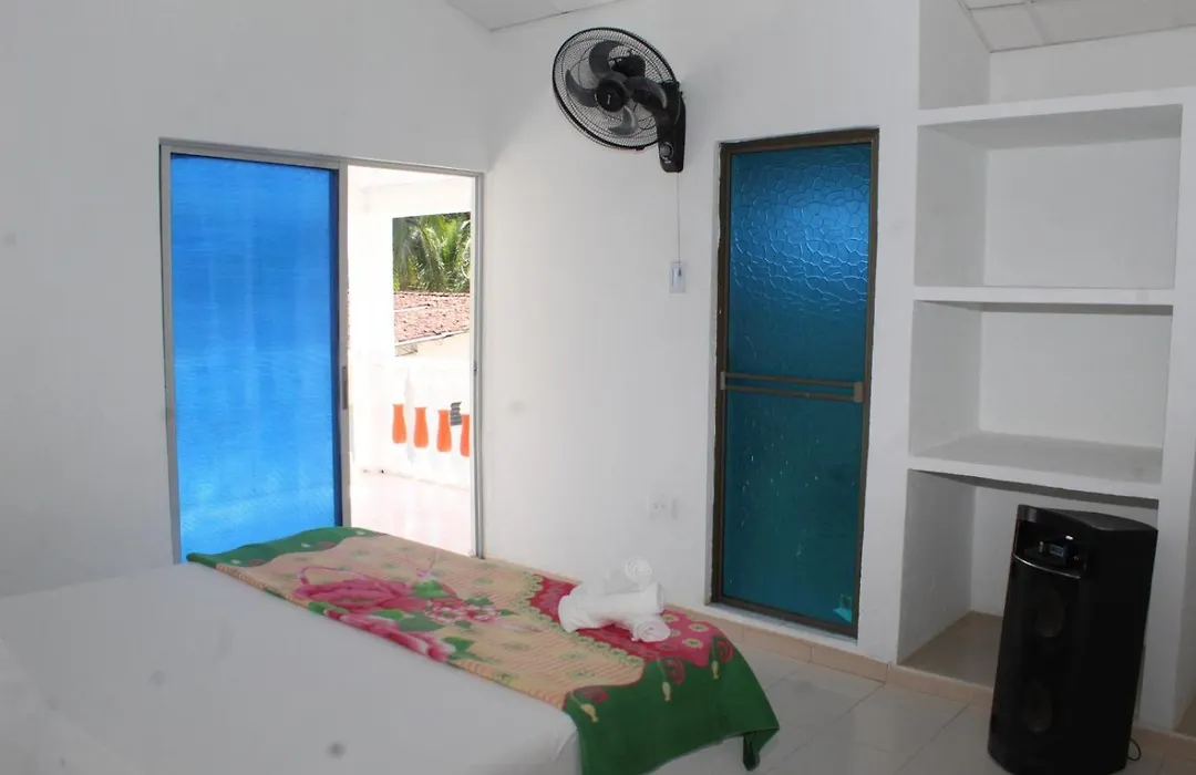 Casa Moderna Con Piscina Privada, Jacuzzi, Melgar Tolima-1