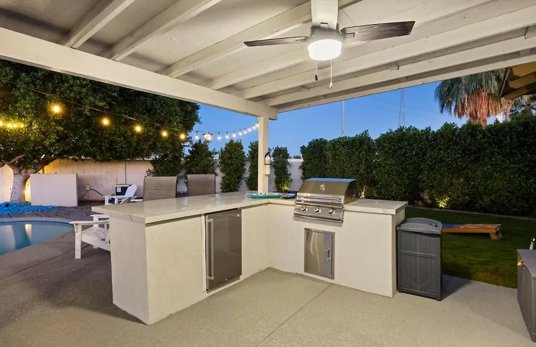 Modern Old Town Oasis - Pool Spa & Outdoor Kitchen-1